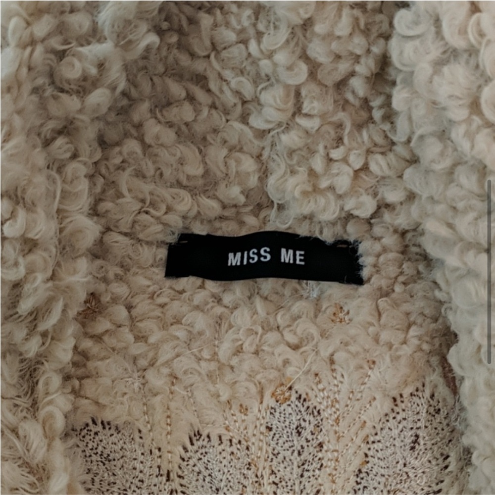 Miss Me Embellished Sherpa Vest - Picture 5 of 7
